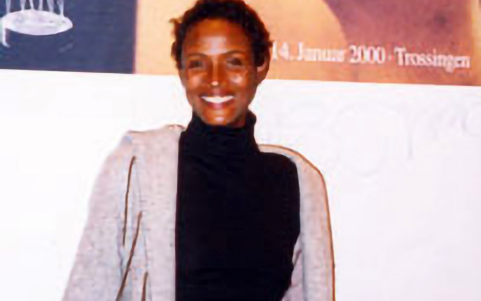 Waris Dirie, Trägerin des Deutschen Afrika-Preises 1999
