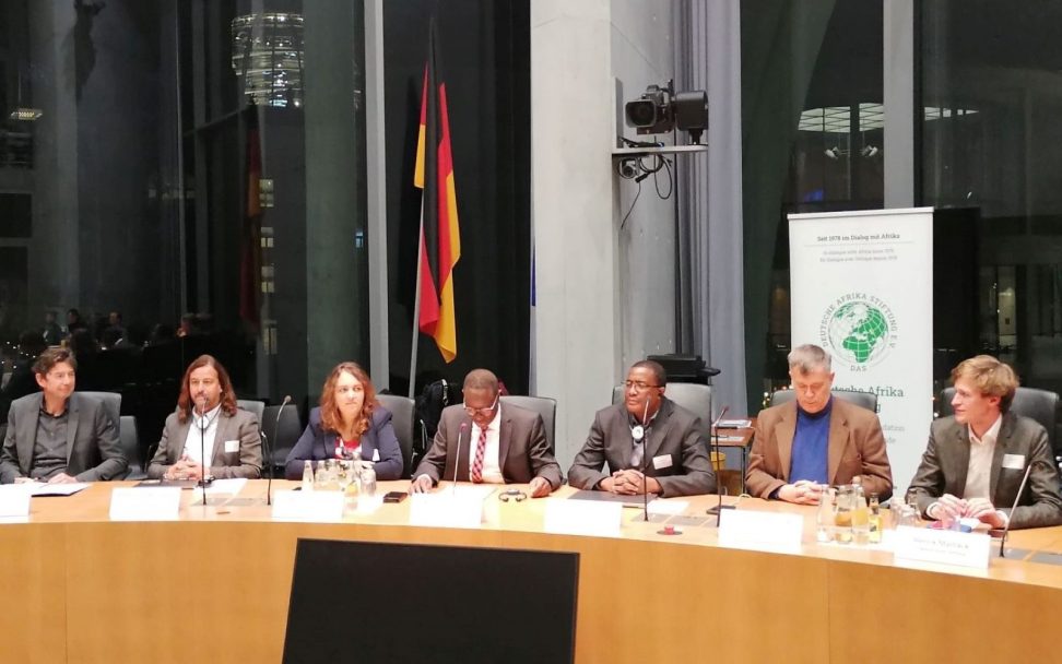 Panel "Pandemiebekämpfung -Vorreiter Afrika: Was Deutschland von der afrikanischen Forschung lernen kann"